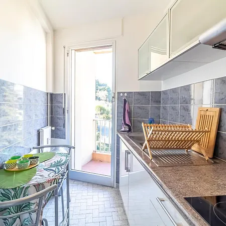 San Felice - 2 Pieces Avec Balcon Et Parking * Menton