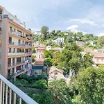 San Felice - 2 Pieces Avec Balcon Et Parking