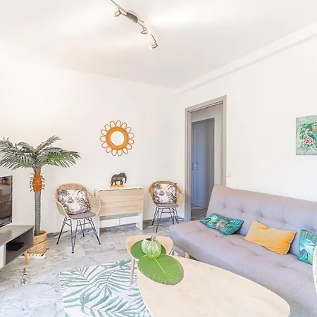 San Felice - 2 Pieces Avec Balcon Et Parking *