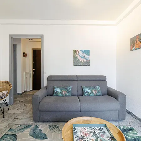 San Felice - 2 Pieces Avec Balcon Et Parking * Menton