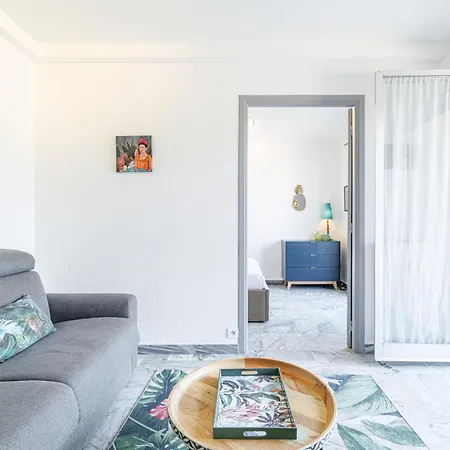San Felice - 2 Pieces Avec Balcon Et Parking דירה *