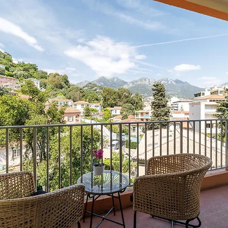 San Felice - 2 Pieces Avec Balcon Et Parking Menton