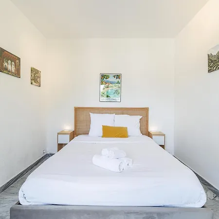 San Felice - 2 Pieces Avec Balcon Et Parking * Menton